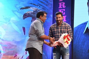 Celebrities at Thikka Audio Launch